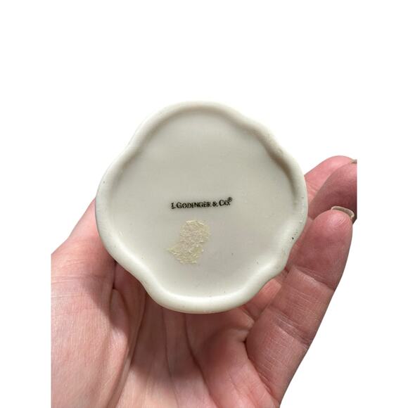 Vintage Elegant L Godinger & Co. small 6” Pitcher Syrup/Cream Ivory White EPC - Picture 6 of 7